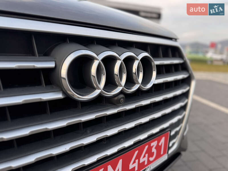 Позашляховик / Кросовер Audi Q7 2019 в Мукачевому