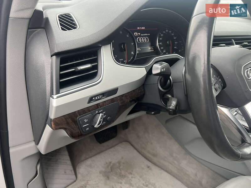 Позашляховик / Кросовер Audi Q7 2018 в Києві