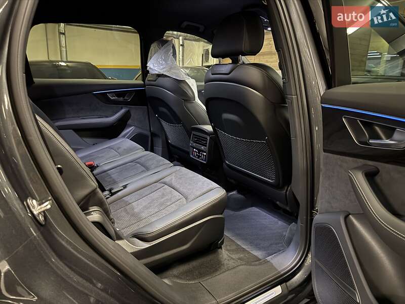 Позашляховик / Кросовер Audi Q7 2024 в Києві фото 25 Позашляховик / Кросовер Audi Q7 2024 в Києві