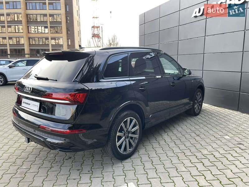 Внедорожник / Кроссовер Audi Q7 2021 в Одессе