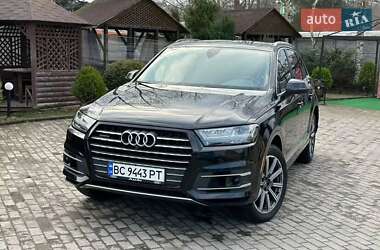 Позашляховик / Кросовер Audi Q7 2016 в Києві