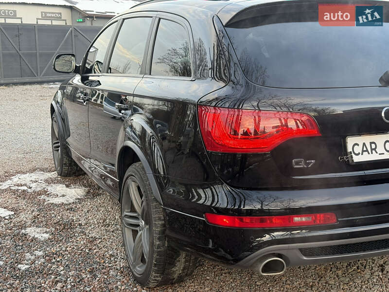 Позашляховик / Кросовер Audi Q7 2015 в Стрию