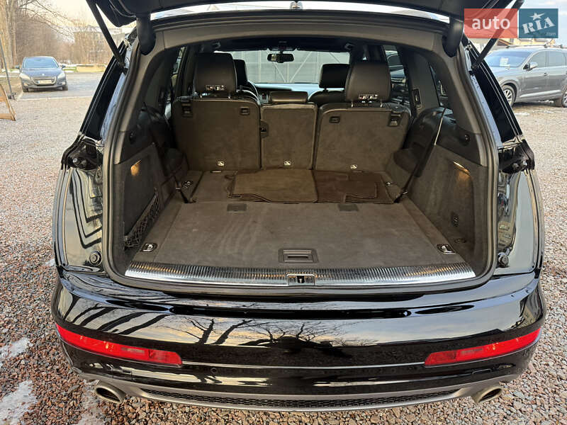 Позашляховик / Кросовер Audi Q7 2015 в Стрию