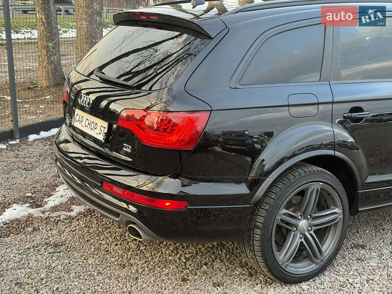 Позашляховик / Кросовер Audi Q7 2015 в Стрию