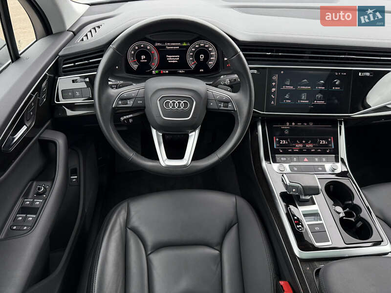 Позашляховик / Кросовер Audi Q7 2023 в Києві