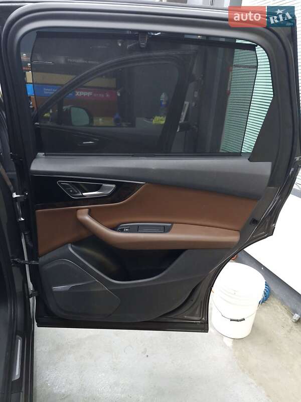 Внедорожник / Кроссовер Audi Q7 2018 в Луцке