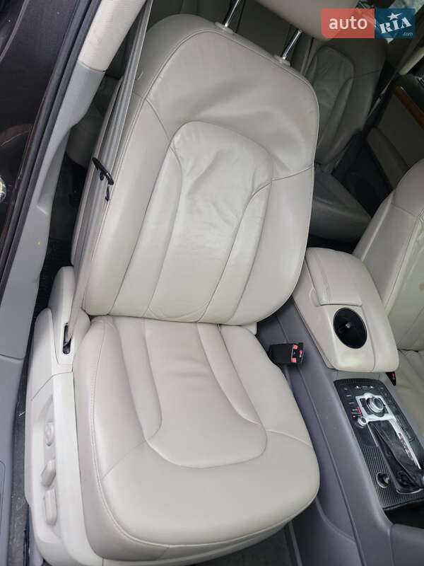 Позашляховик / Кросовер Audi Q7 2008 в Звягелі фото 33 Позашляховик / Кросовер Audi Q7 2008 в Звягелі