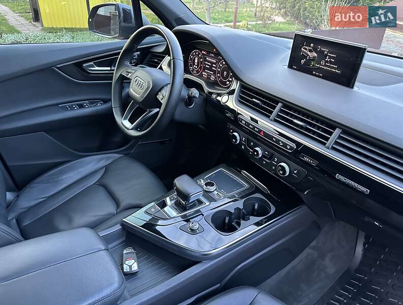 Позашляховик / Кросовер Audi Q7 2017 в Вінниці фото 28 Позашляховик / Кросовер Audi Q7 2017 в Вінниці