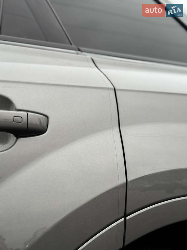 Внедорожник / Кроссовер Audi Q7 2018 в Киеве