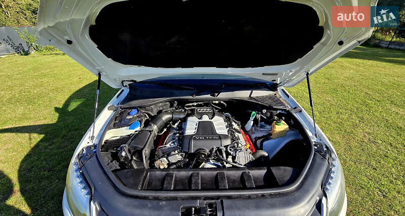 Позашляховик / Кросовер Audi Q7 2015 в Рівному