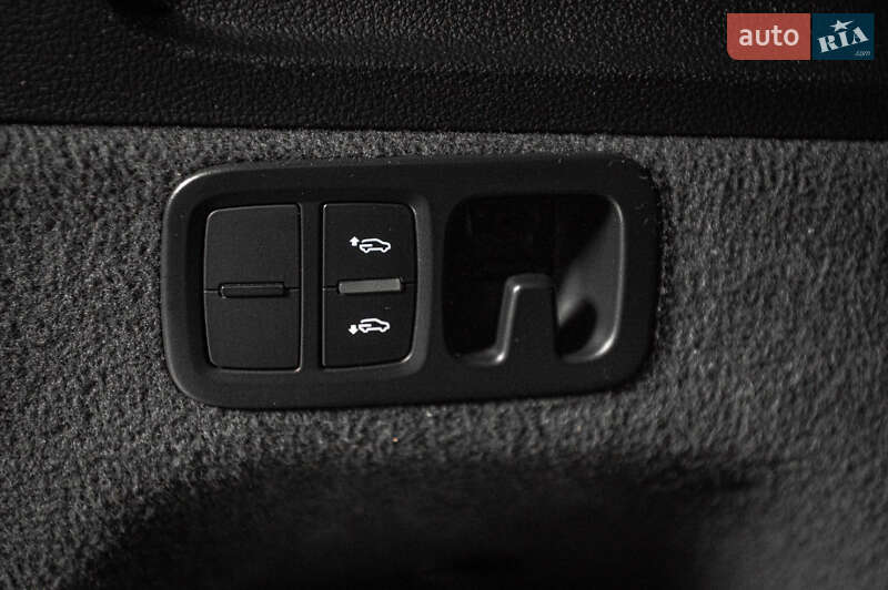 Позашляховик / Кросовер Audi Q7 2017 в Одесі