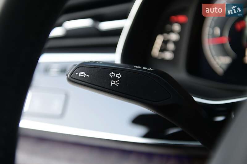 Позашляховик / Кросовер Audi Q7 2020 в Одесі