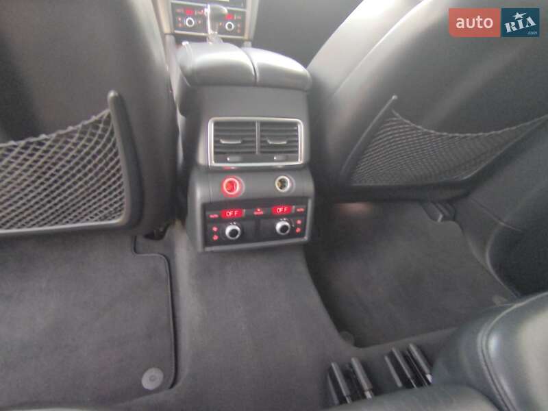 Позашляховик / Кросовер Audi Q7 2013 в Рівному фото 35 Позашляховик / Кросовер Audi Q7 2013 в Рівному