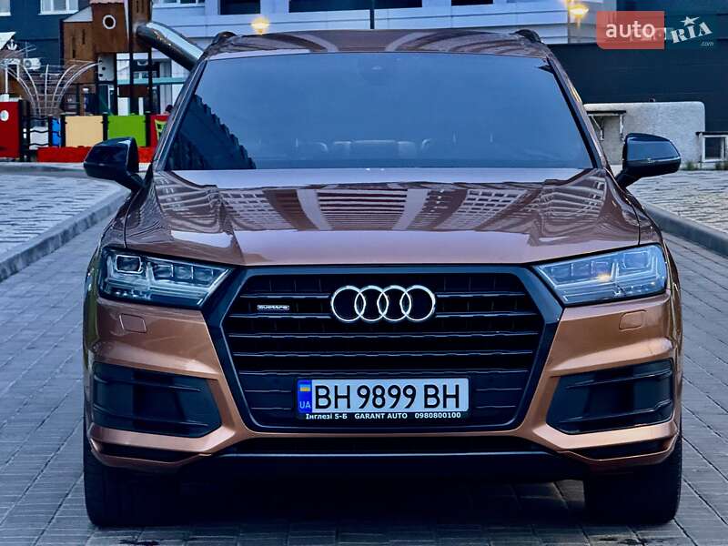 Позашляховик / Кросовер Audi Q7 2017 в Одесі