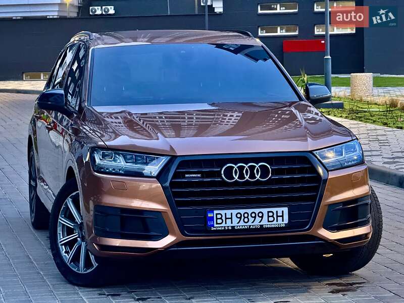 Позашляховик / Кросовер Audi Q7 2017 в Одесі