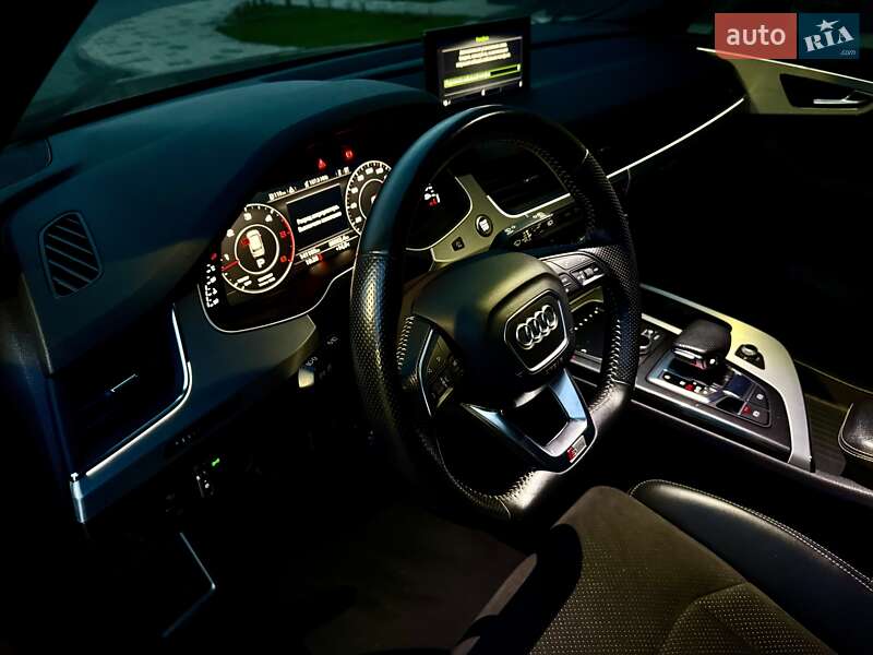 Позашляховик / Кросовер Audi Q7 2017 в Одесі