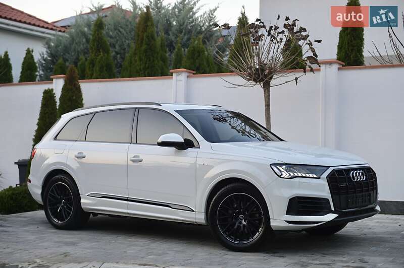 Позашляховик / Кросовер Audi Q7 2020 в Одесі