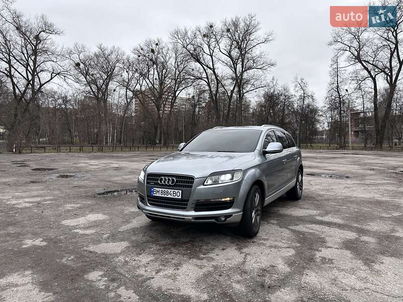 Позашляховик / Кросовер Audi Q7 2006 в Сумах