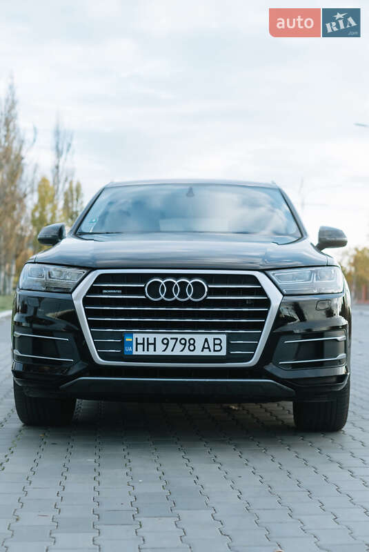 Audi Q7 2017