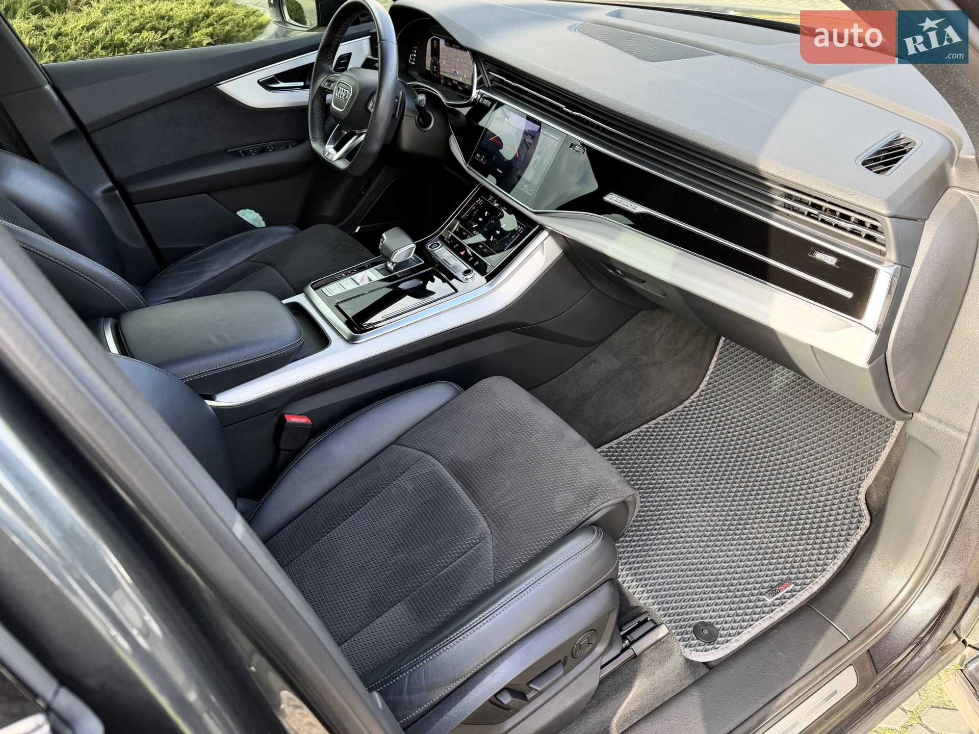 2020 Audi Q7 - мініатюра 16