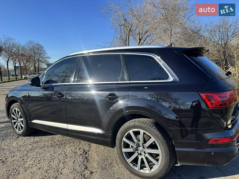 Внедорожник / Кроссовер Audi Q7 2018 в Одессе