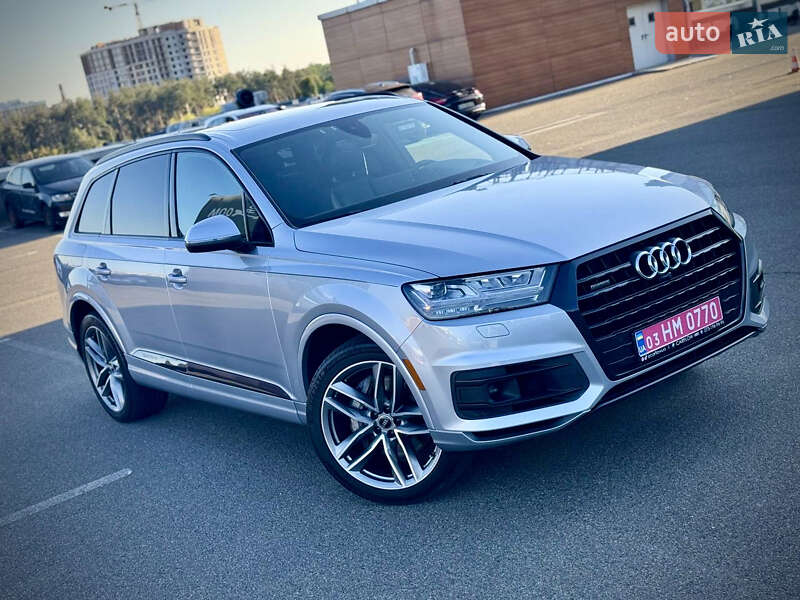 Внедорожник / Кроссовер Audi Q7 2017 в Киеве