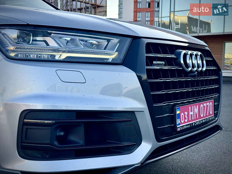 Внедорожник / Кроссовер Audi Q7 2017 в Киеве