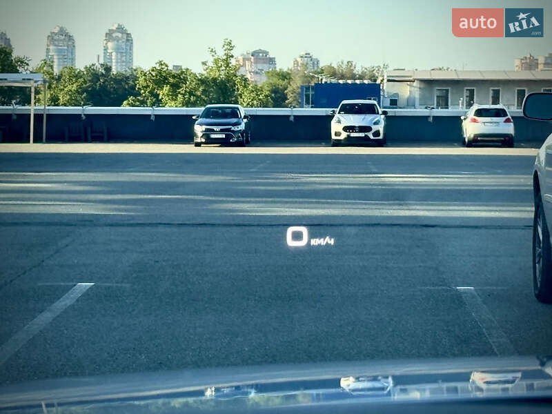 Внедорожник / Кроссовер Audi Q7 2017 в Киеве