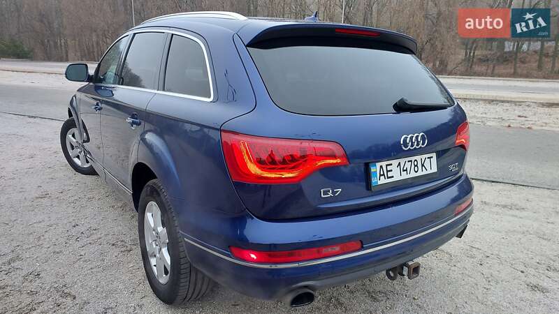 Внедорожник / Кроссовер Audi Q7 2015 в Днепре
