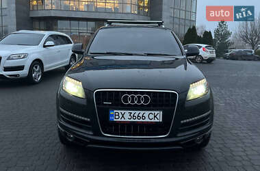 Внедорожник / Кроссовер Audi Q7 2010 в Хмельницком