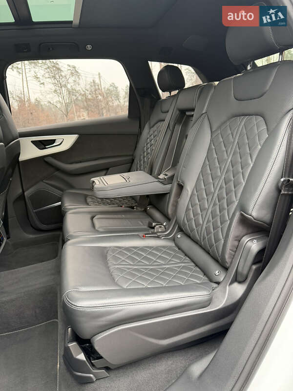Внедорожник / Кроссовер Audi Q7 2021 в Киеве фото 42 Внедорожник / Кроссовер Audi Q7 2021 в Киеве