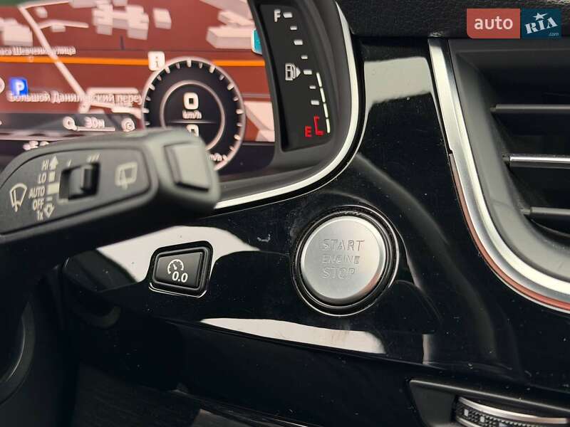 Позашляховик / Кросовер Audi Q7 2016 в Харкові