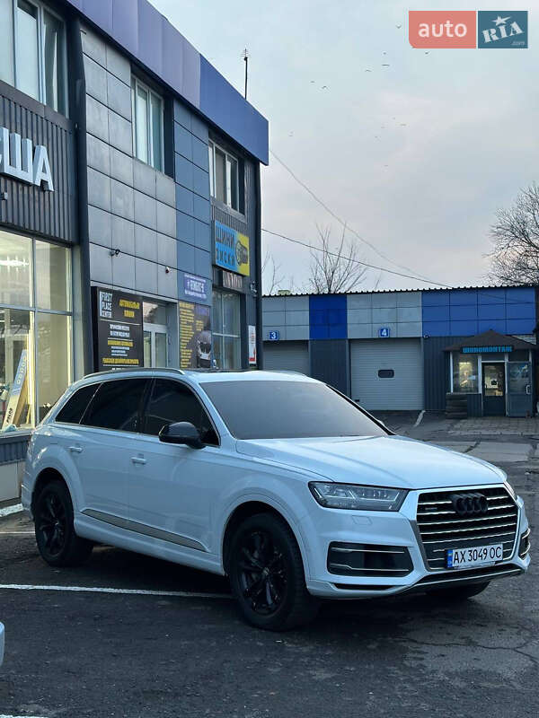 Audi Q7 2017