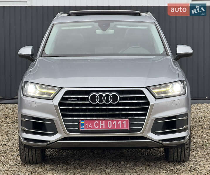 Позашляховик / Кросовер Audi Q7 2015 в Стрию