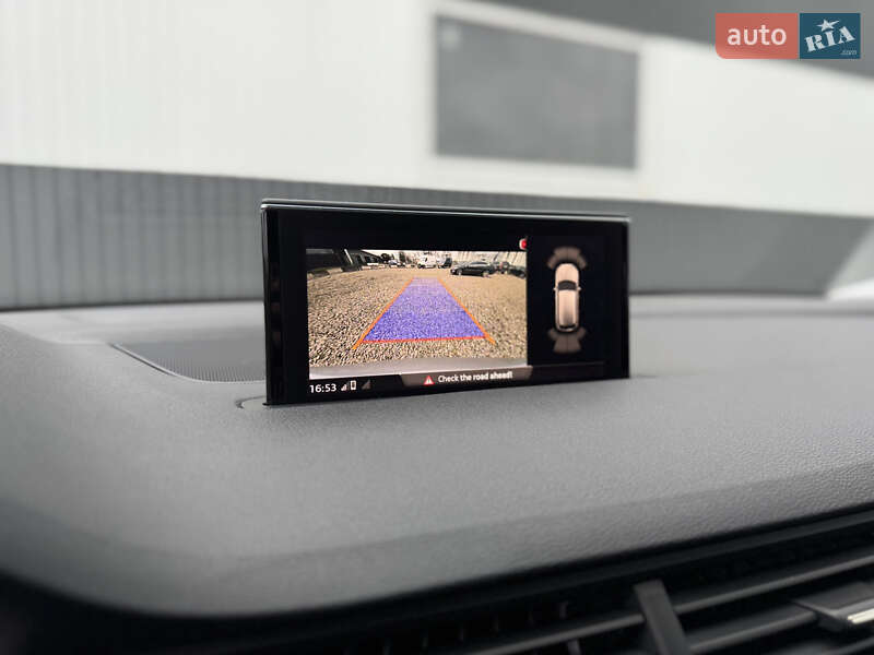 Позашляховик / Кросовер Audi Q7 2015 в Стрию