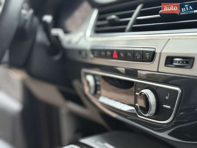 Внедорожник / Кроссовер Audi Q7 2017 в Ровно