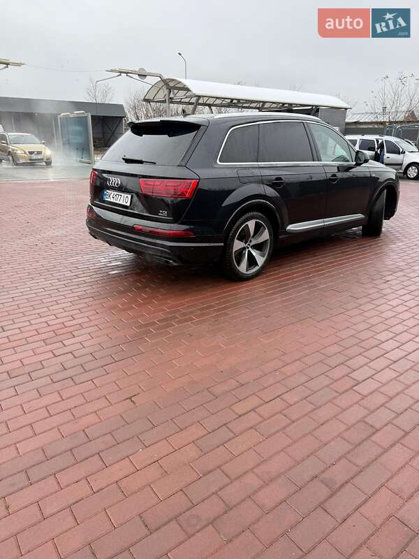 Внедорожник / Кроссовер Audi Q7 2015 в Сарнах фото 12 Внедорожник / Кроссовер Audi Q7 2015 в Сарнах