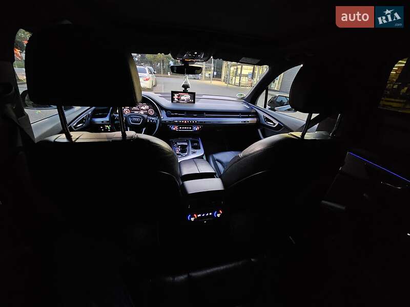 Внедорожник / Кроссовер Audi Q7 2015 в Сарнах фото 14 Внедорожник / Кроссовер Audi Q7 2015 в Сарнах