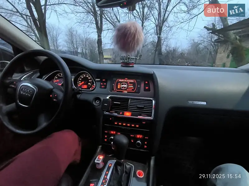 Audi Q7 2006 VIN WAUZZZ4L97D007101 фото оголошення 12 з 43