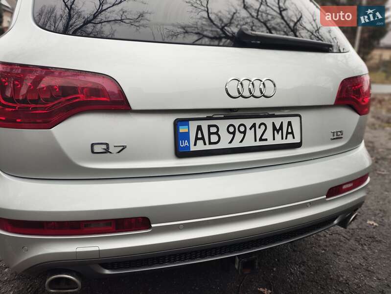 Позашляховик / Кросовер Audi Q7 2014 в Вінниці