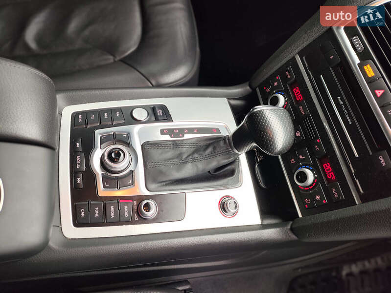 Позашляховик / Кросовер Audi Q7 2014 в Вінниці