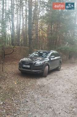 Внедорожник / Кроссовер Audi Q7 2013 в Полтаве