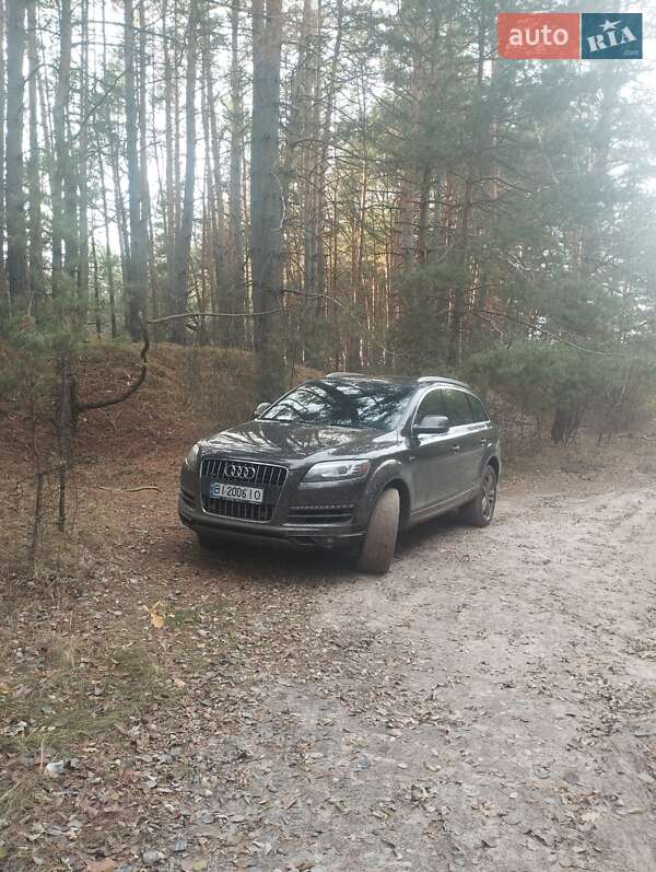 Audi Q7 2013