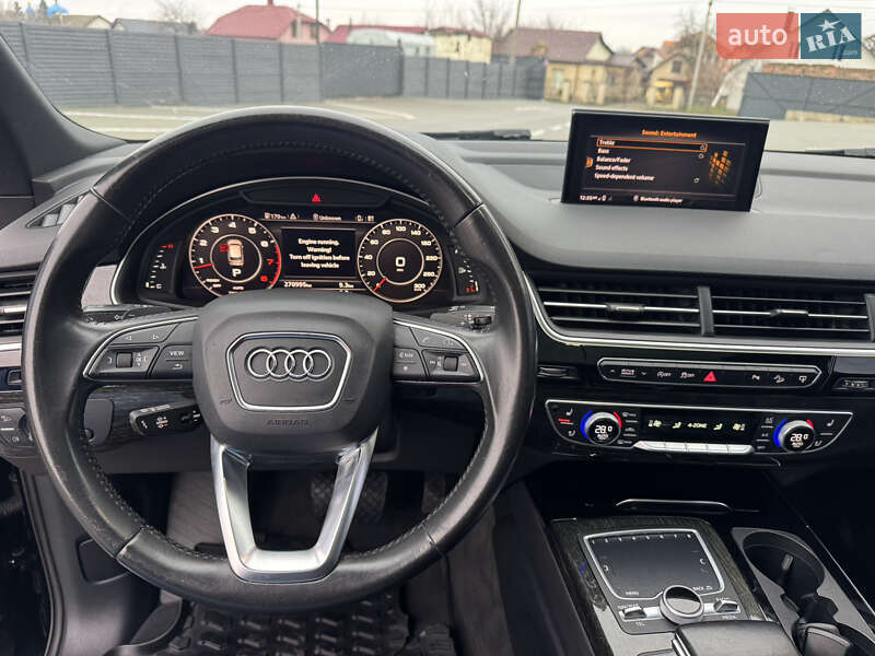 Позашляховик / Кросовер Audi Q7 2017 в Дубні фото 34 Позашляховик / Кросовер Audi Q7 2017 в Дубні