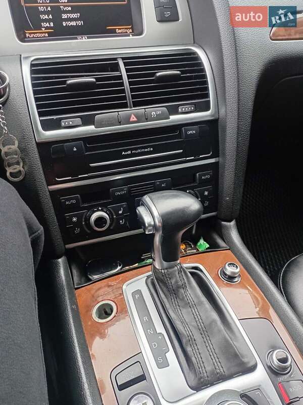 Позашляховик / Кросовер Audi Q7 2012 в Стрию