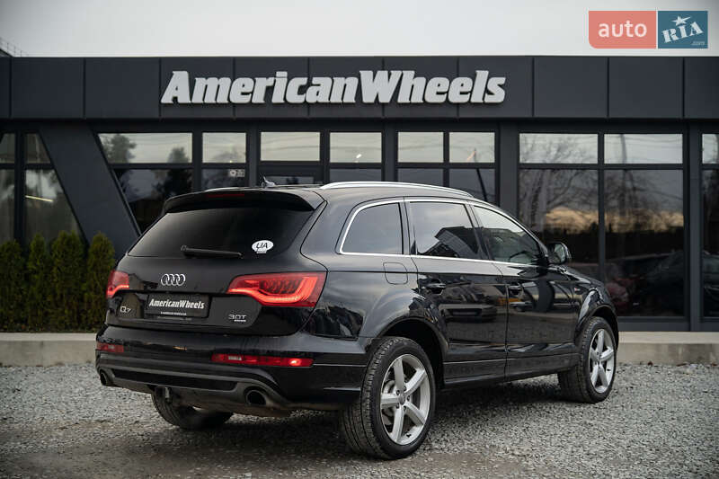 Внедорожник / Кроссовер Audi Q7 2013 в Черновцах