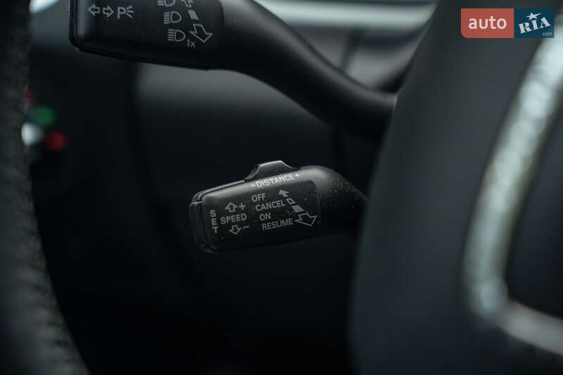 Внедорожник / Кроссовер Audi Q7 2013 в Черновцах