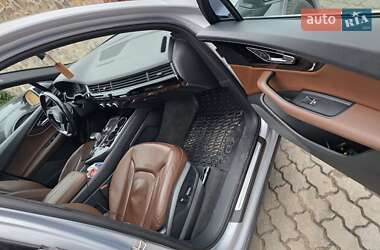 Внедорожник / Кроссовер Audi Q7 2015 в Киеве