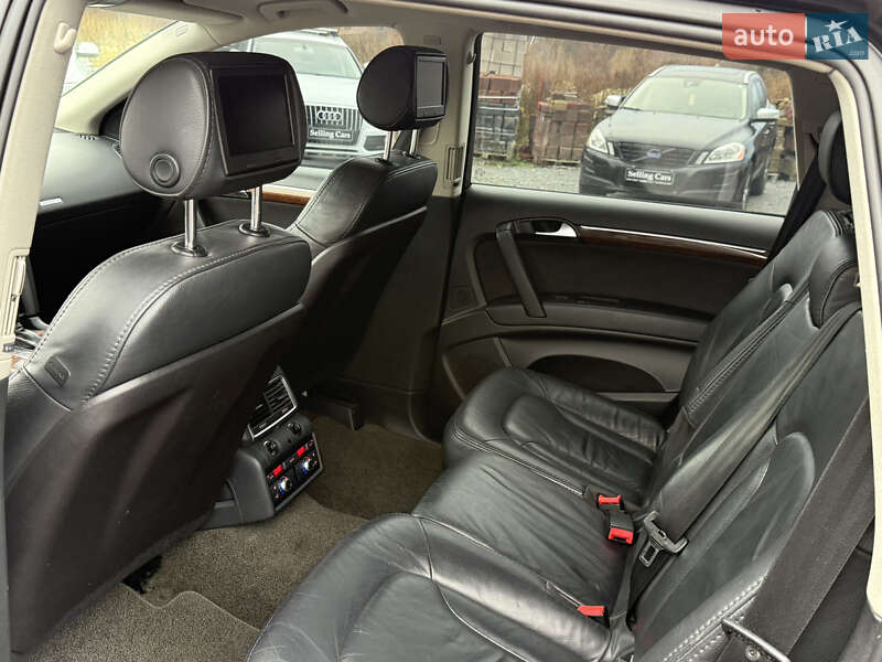Позашляховик / Кросовер Audi Q7 2007 в Рівному