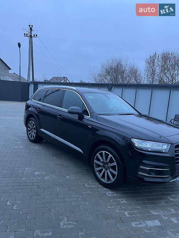 Позашляховик / Кросовер Audi Q7 2016 в Хусті фото 12 Позашляховик / Кросовер Audi Q7 2016 в Хусті